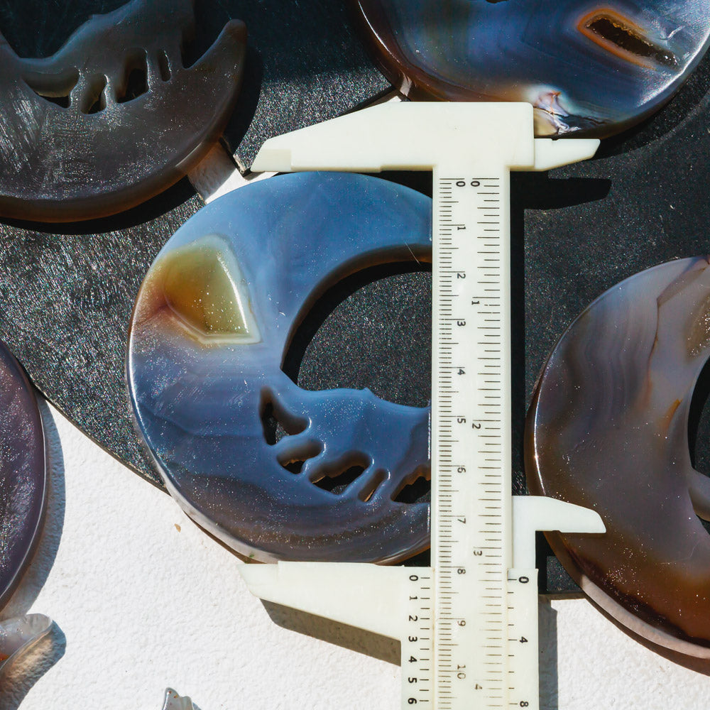 Reikicrystal Moon And Wolf Agate Carving