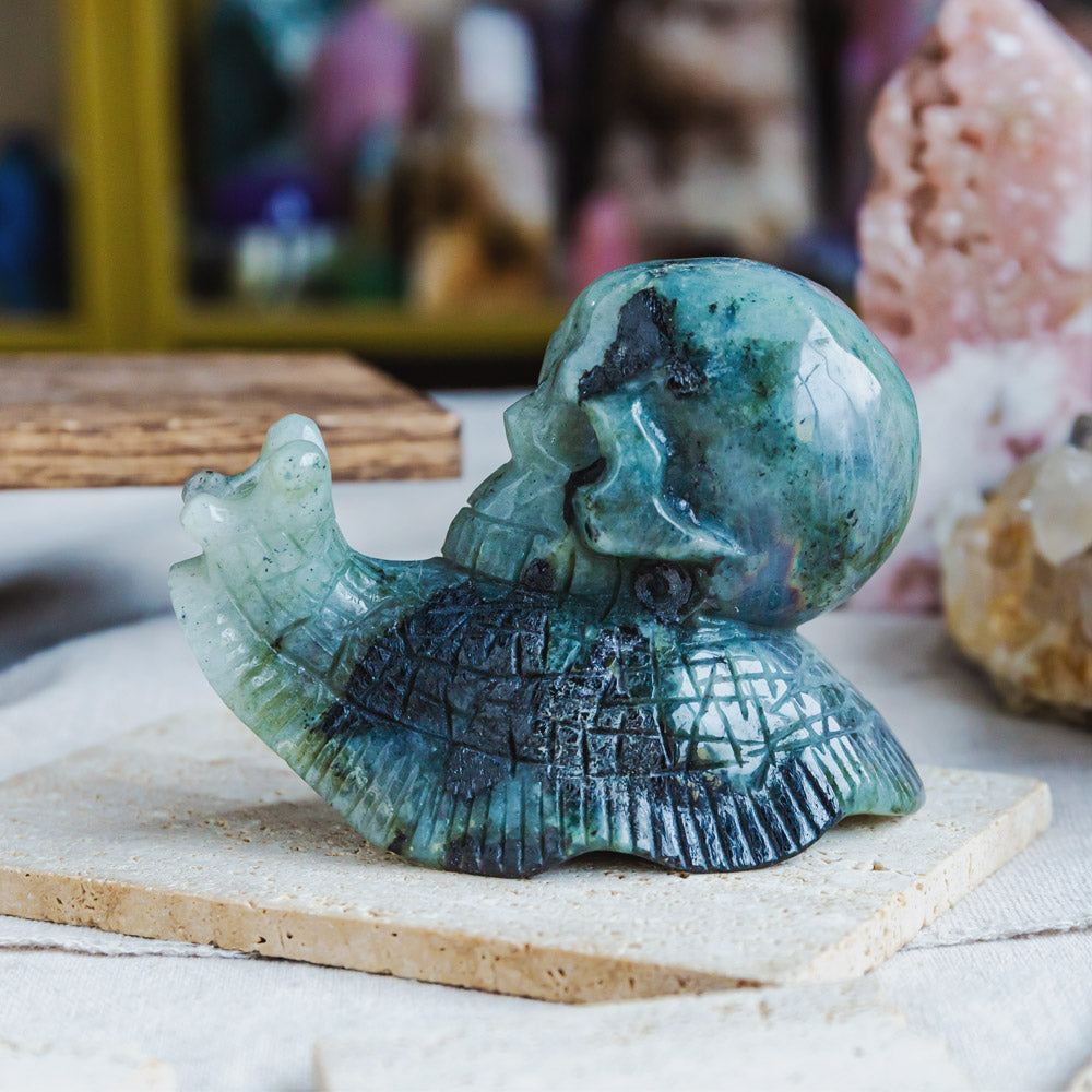 Reikistal Labradorite Skull With Snail