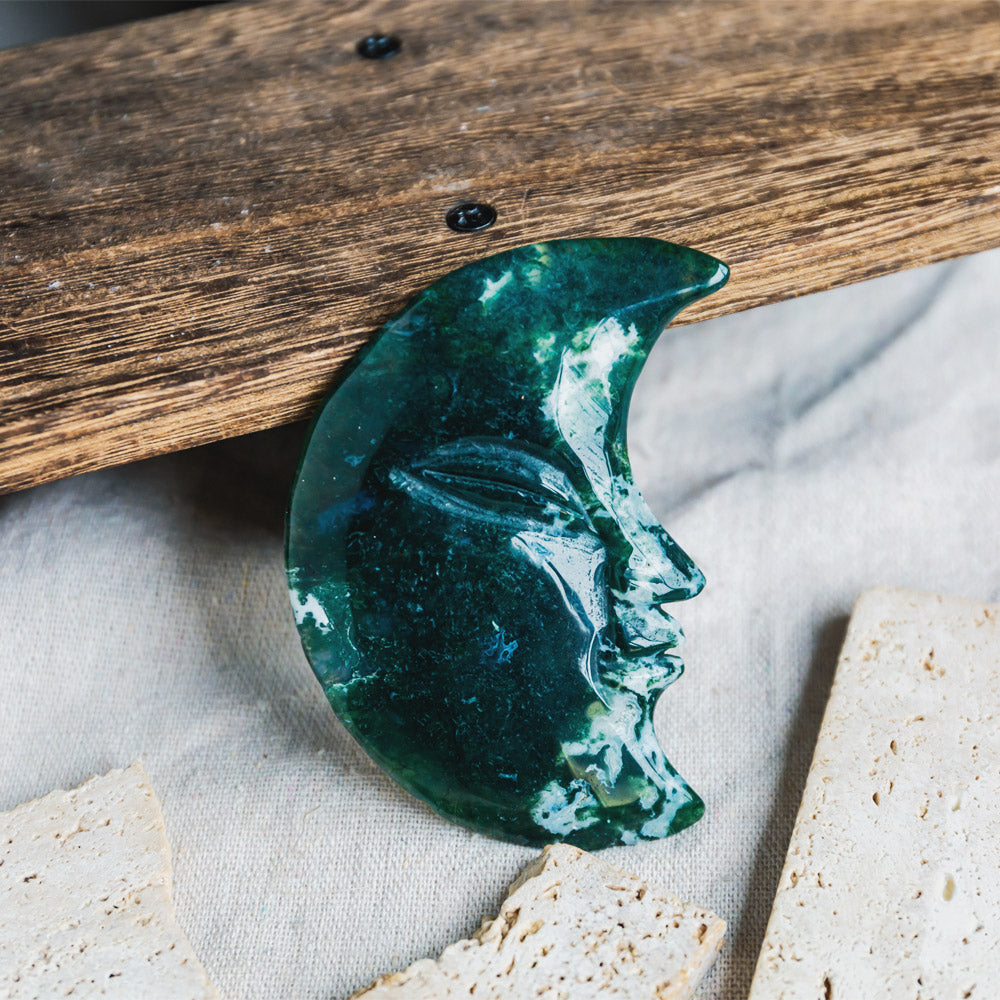 Reikistal Moss Agate Moon Face