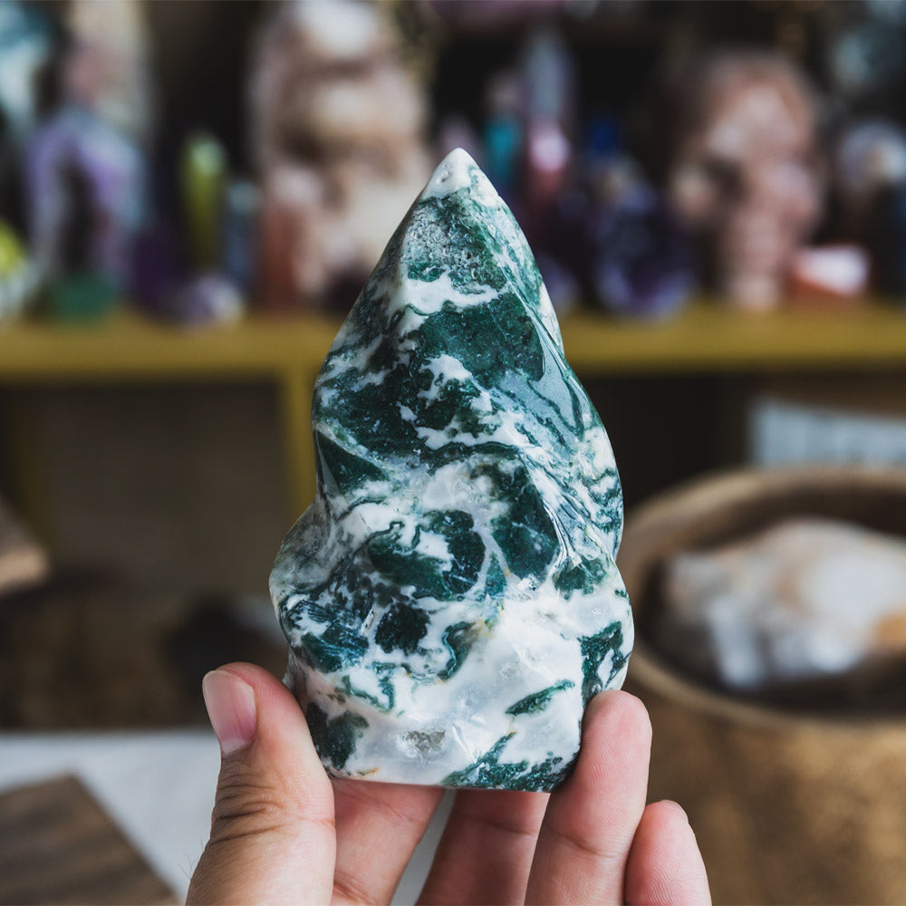 Reikistal Moss Agate Flame