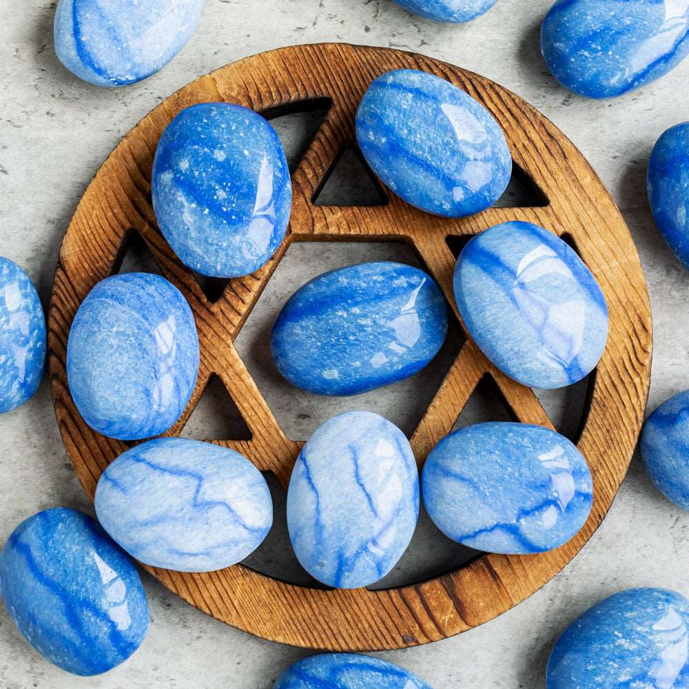 Reikistal Blue Aventurine Palm Stone