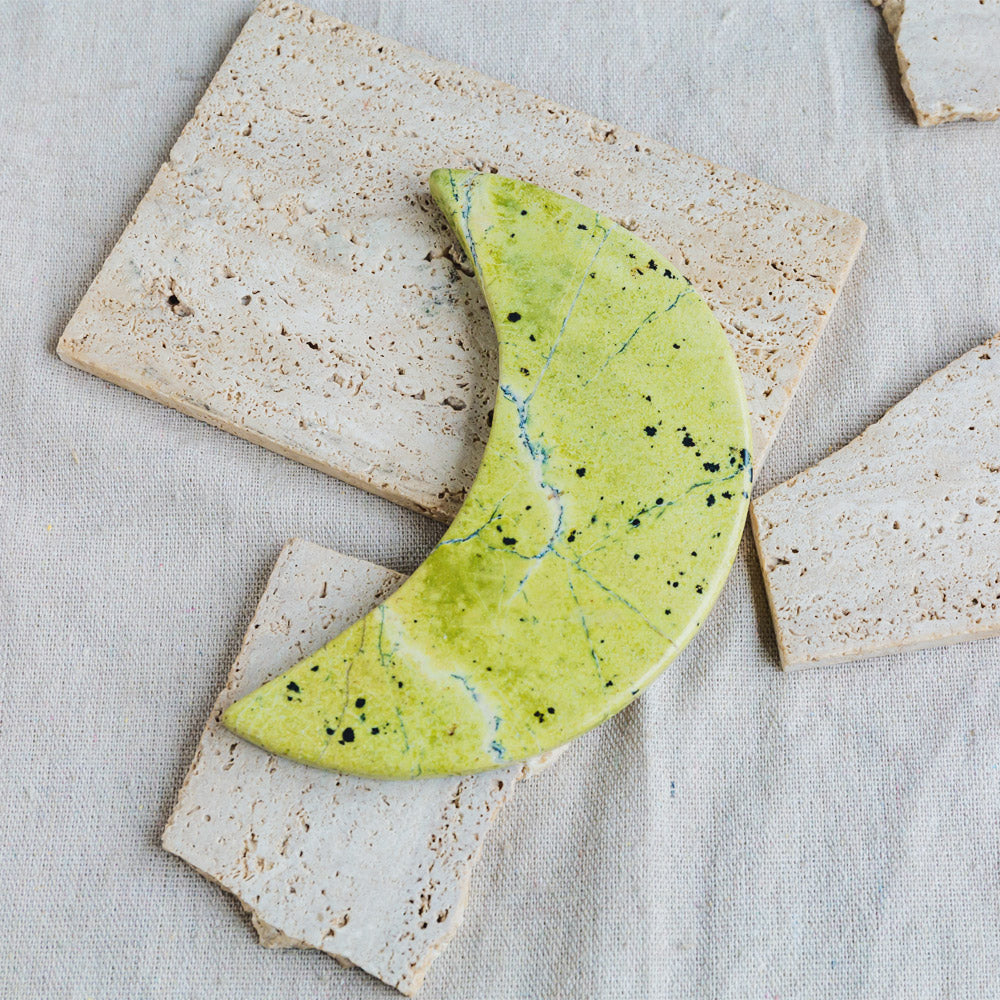 Reikistal Crystal Moon Slice