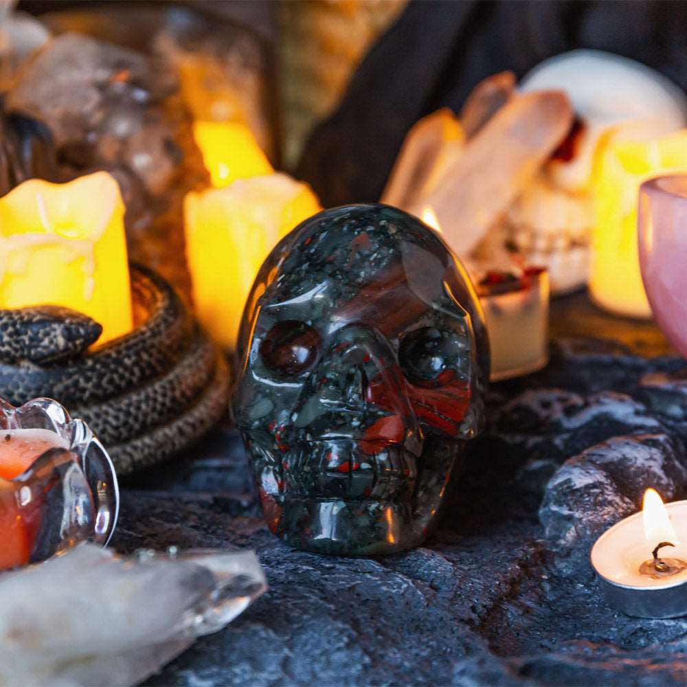 Reikistal Africa Blood Stone Skull