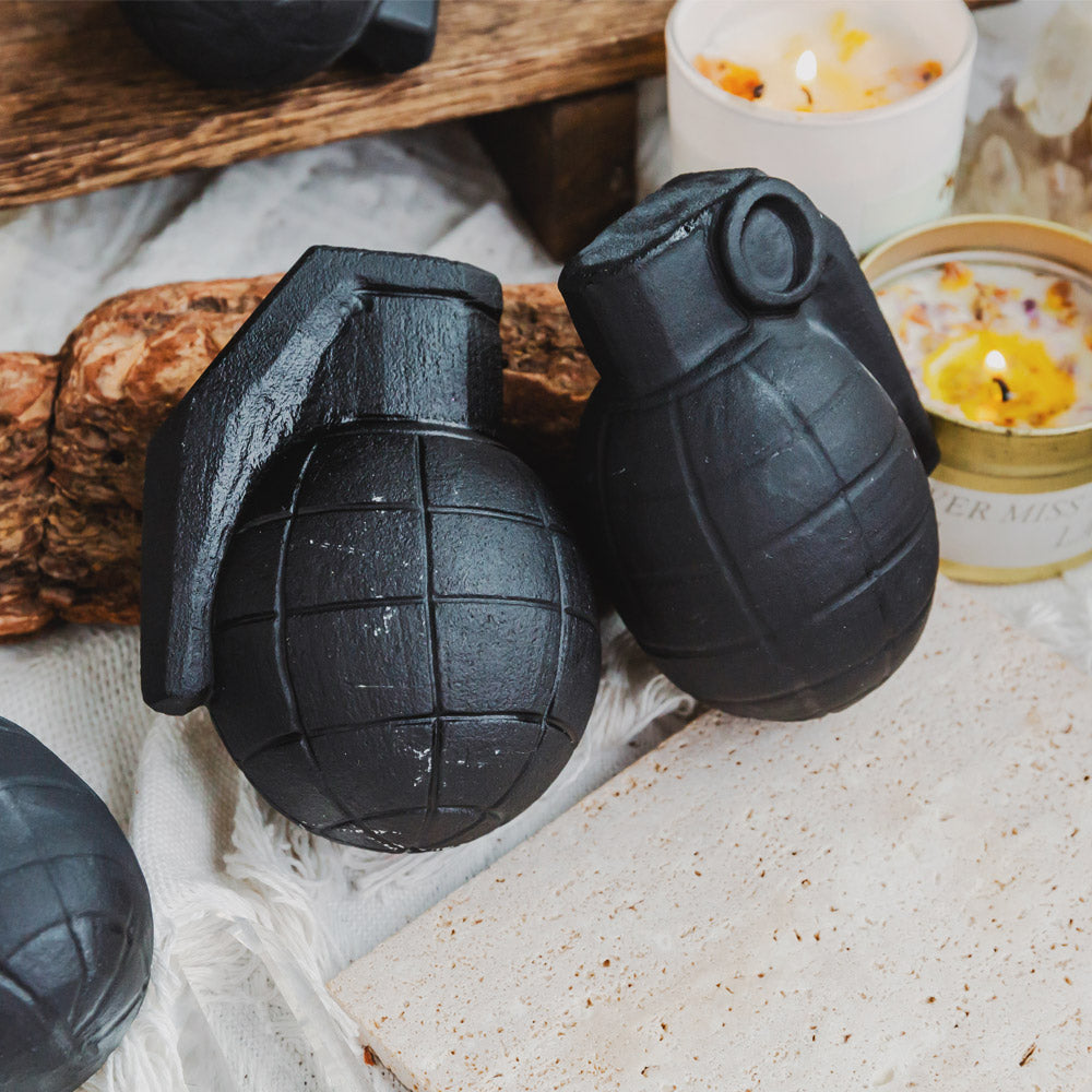 Reikistal Black Obsidian Grenade