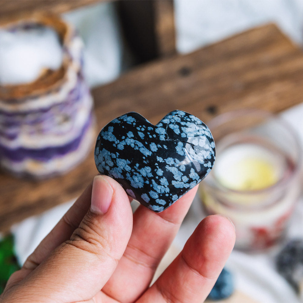 Reikistal Snowflake Obsidian Heart