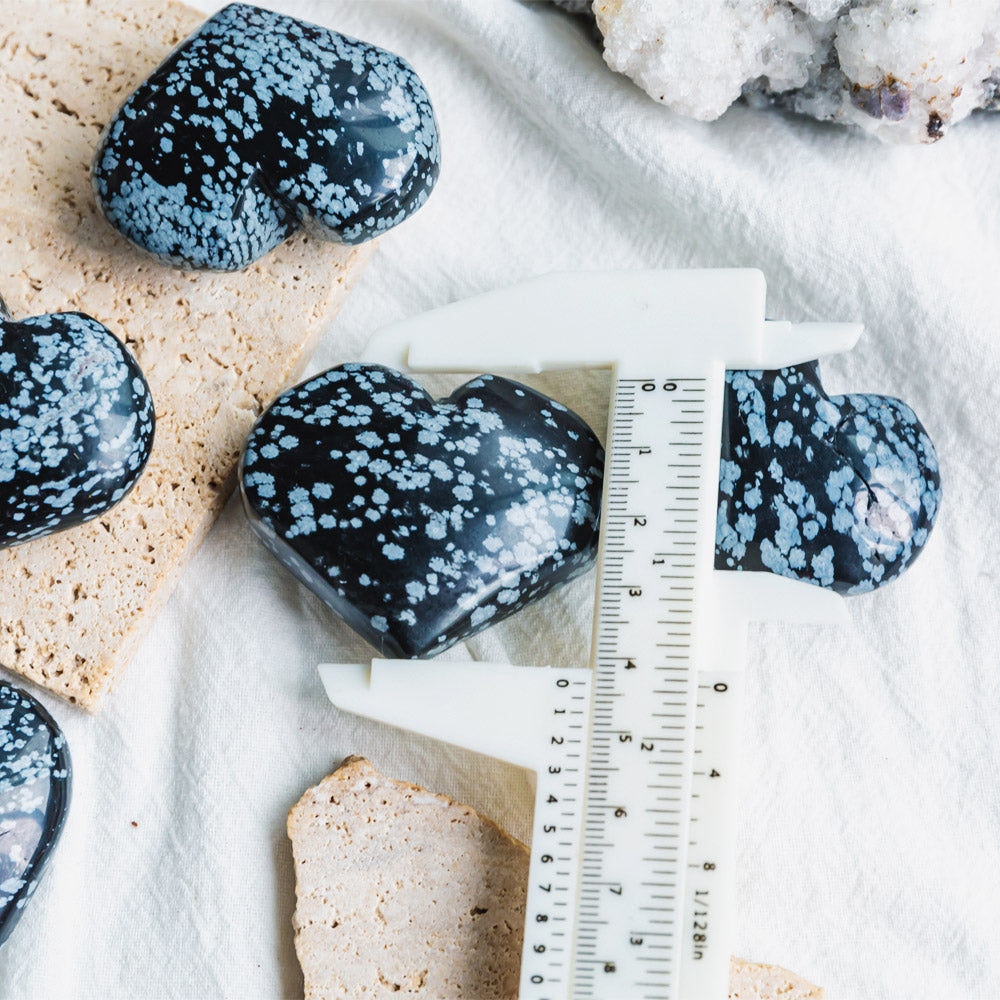 Reikistal Snowflake Obsidian Heart