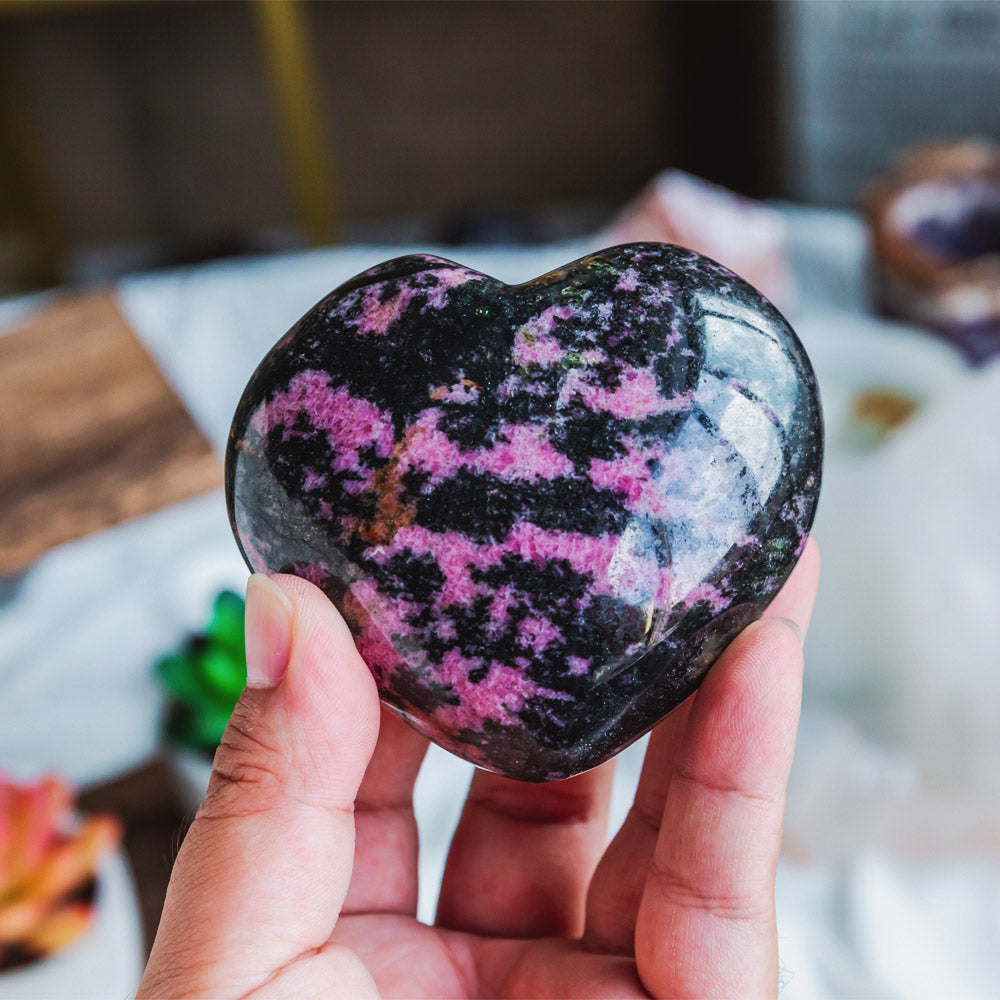 Reikistal Rhodonite Heart