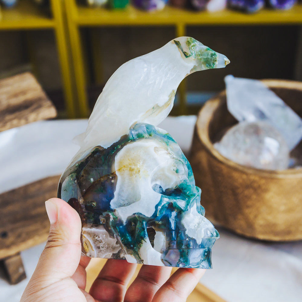 Reikistal Moss Agate Skull With Crow