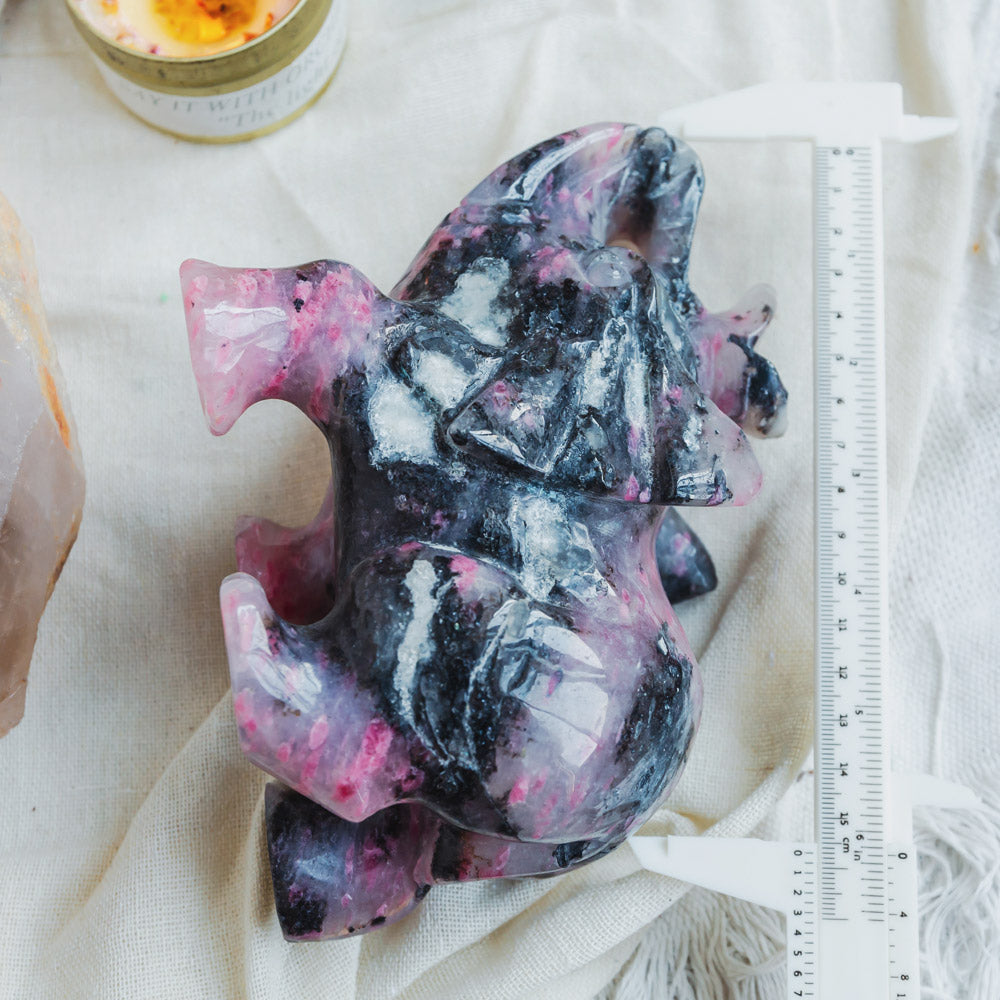 Reikistal Rhodonite With Clear Quartz Elephant