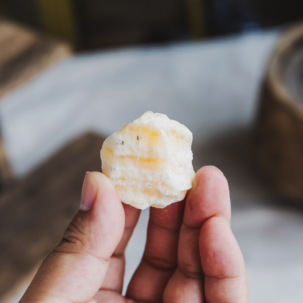 Reikistal Orange Calcite Raw Stone