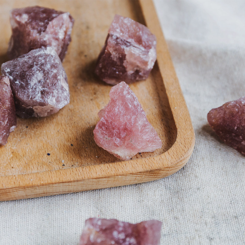 Reikistal Red Strawberry Quartz Raw Stone