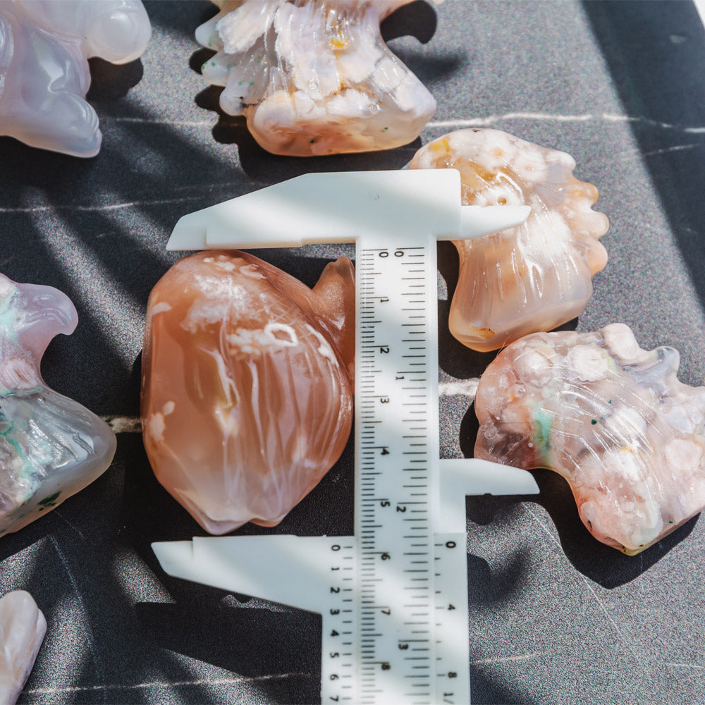 Reikistal Flower Agate Carving