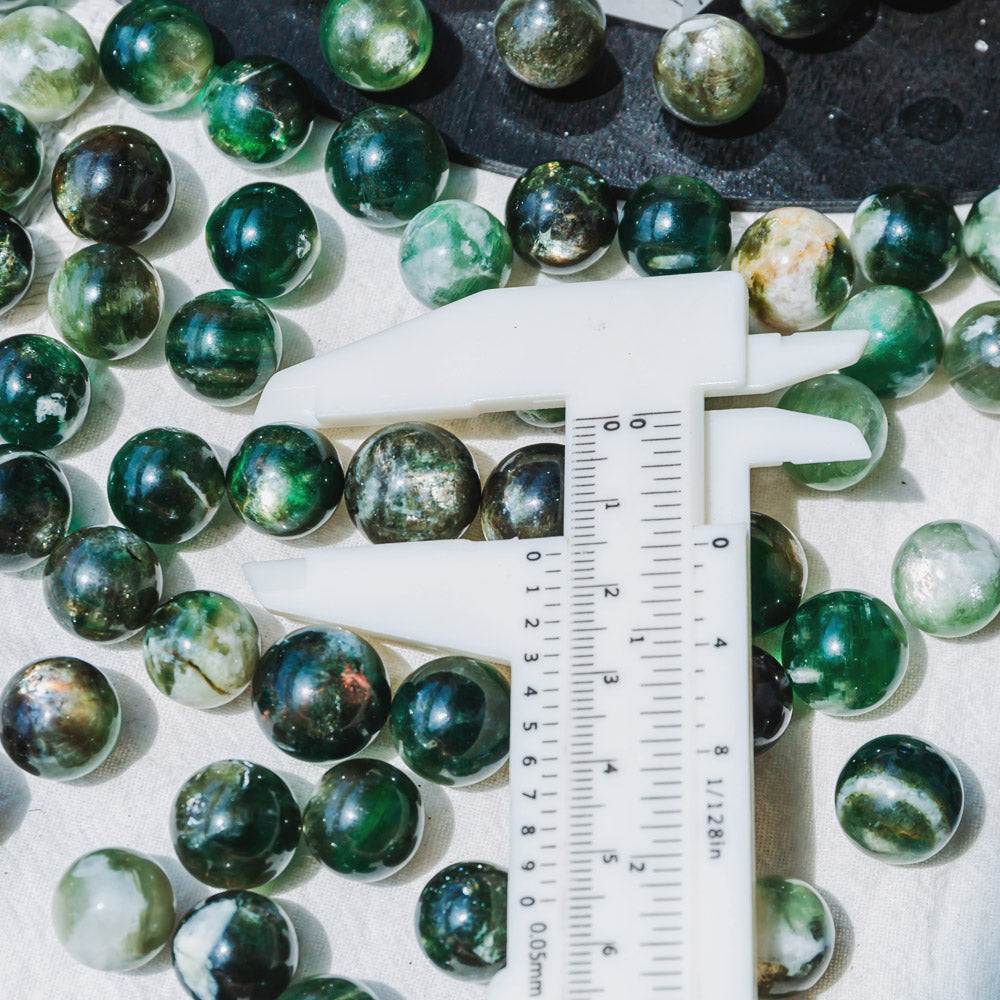 Reikistal Green Mica Ball