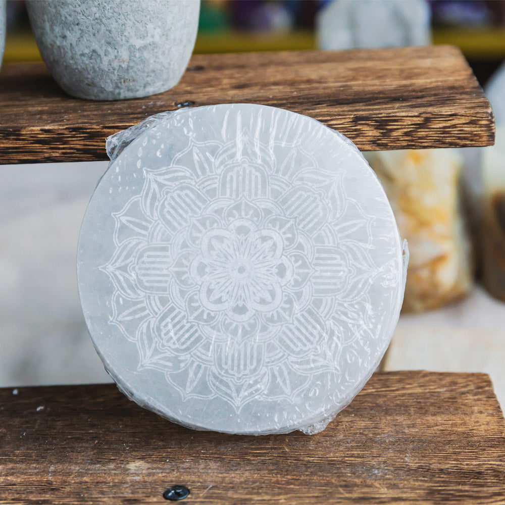 Reikistal Selenite Round Plate