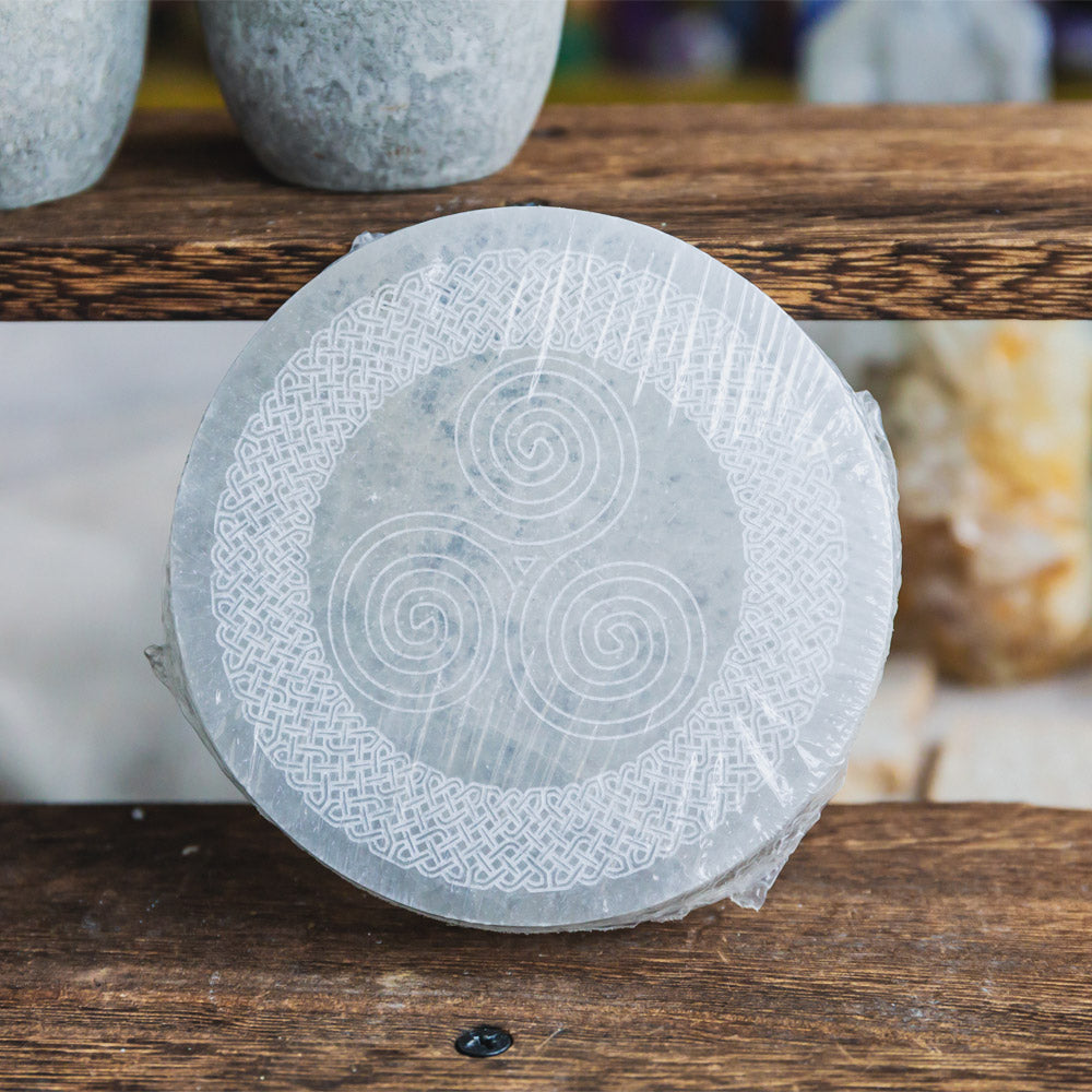 Reikistal Selenite Round Plate