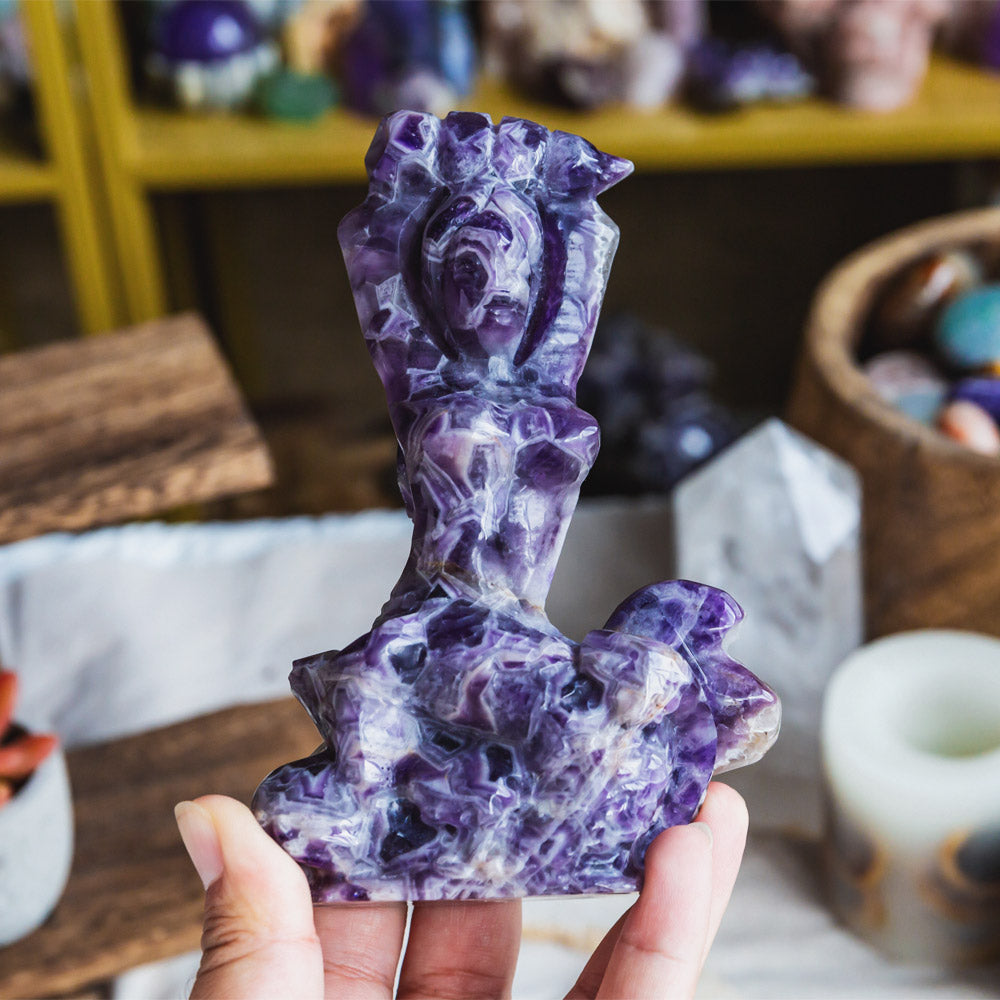 Reikistal Dream Amethyst Carving