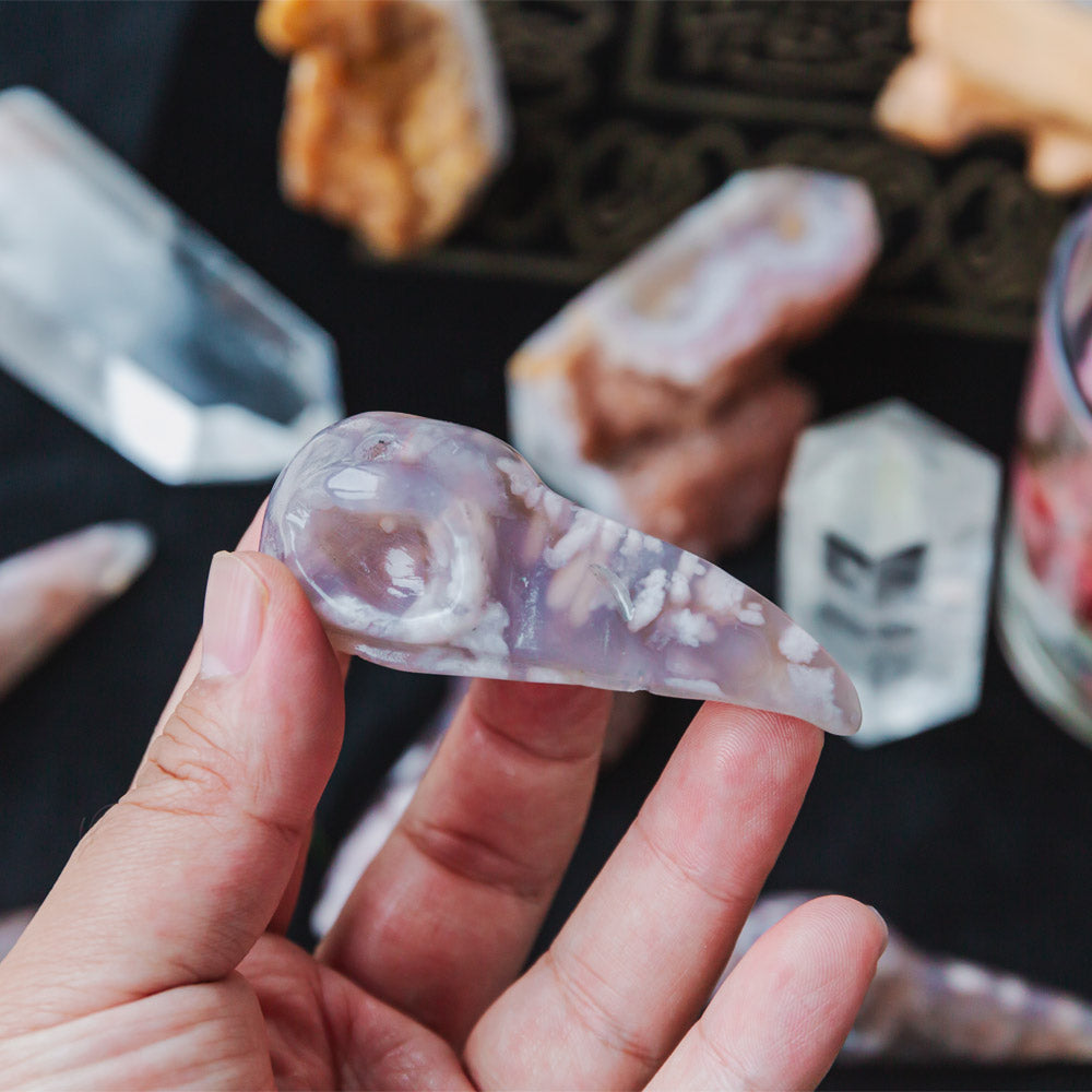 Reikistal Flower Agate Raven Skull