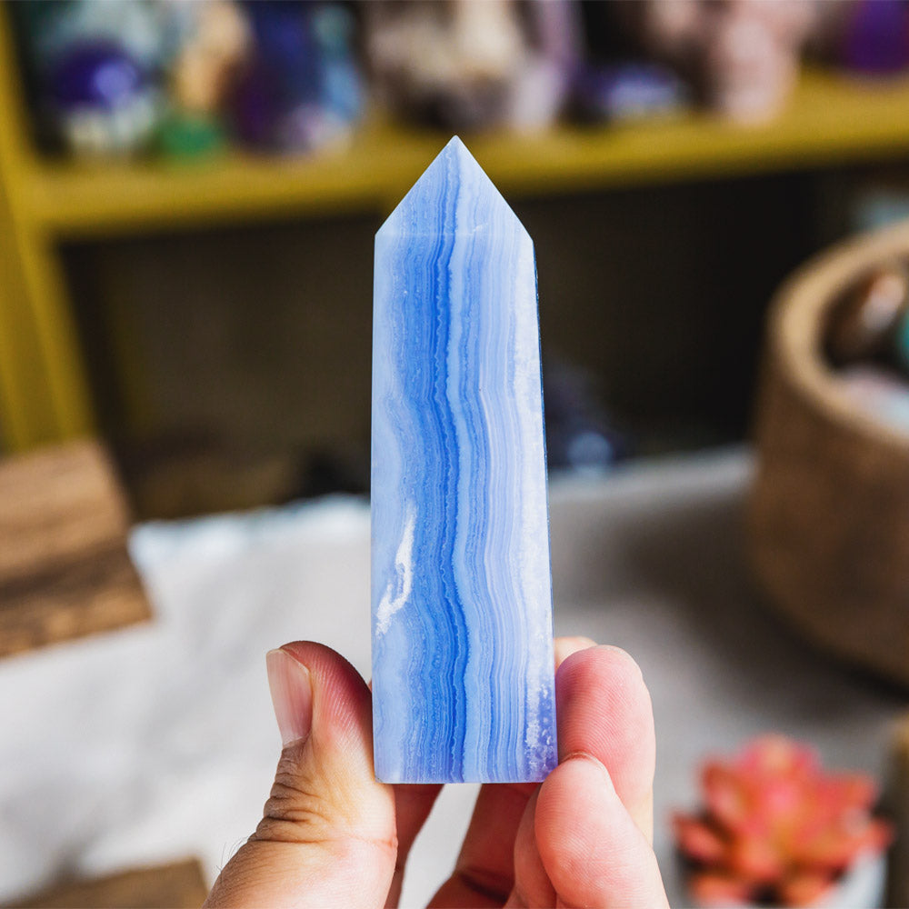 Reikistal Blue Lace Agate Point