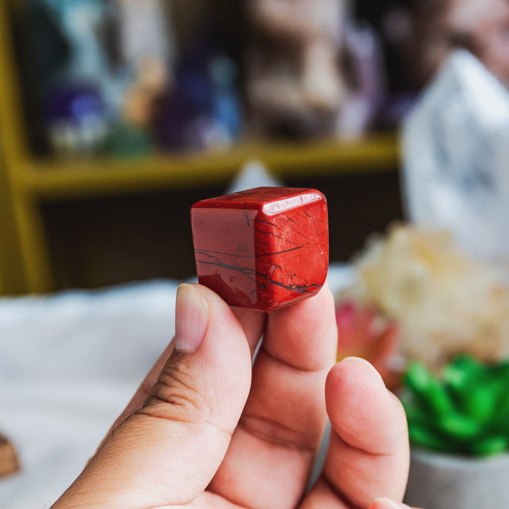 Reikistal Red Jasper Cube