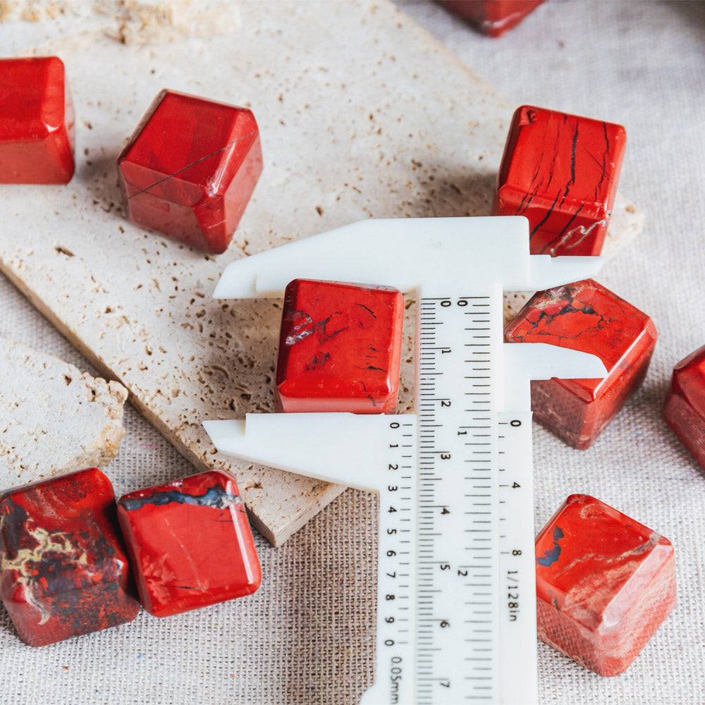 Reikistal Red Jasper Cube