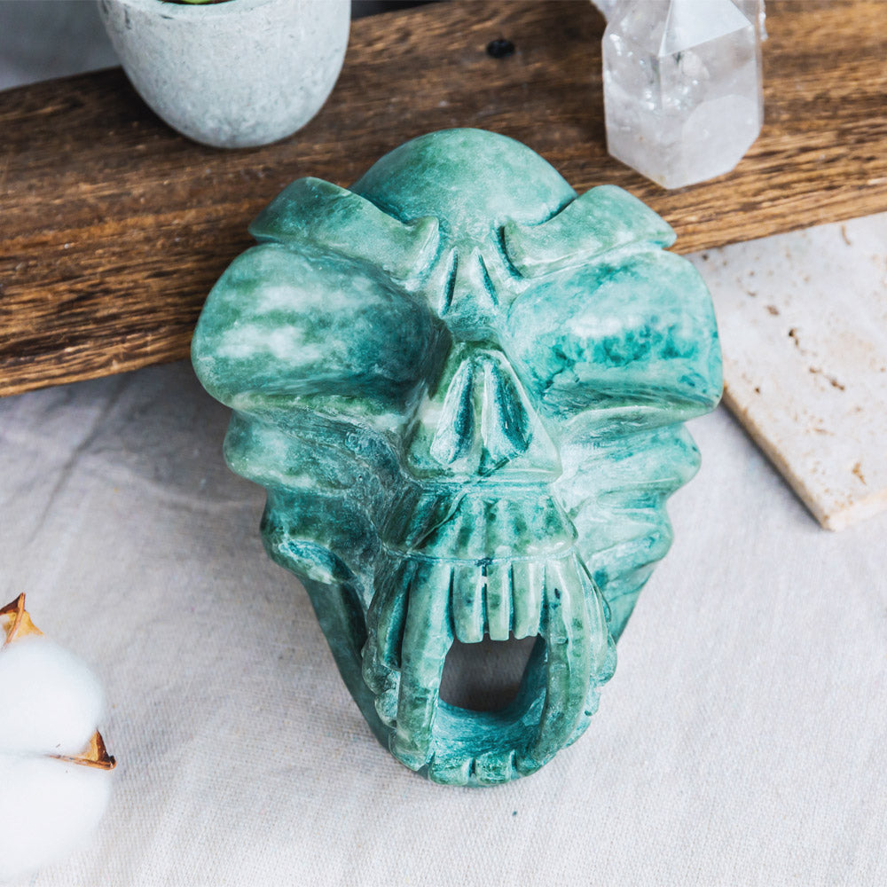 Reikistal Hsiuyen Jade Mask Skull