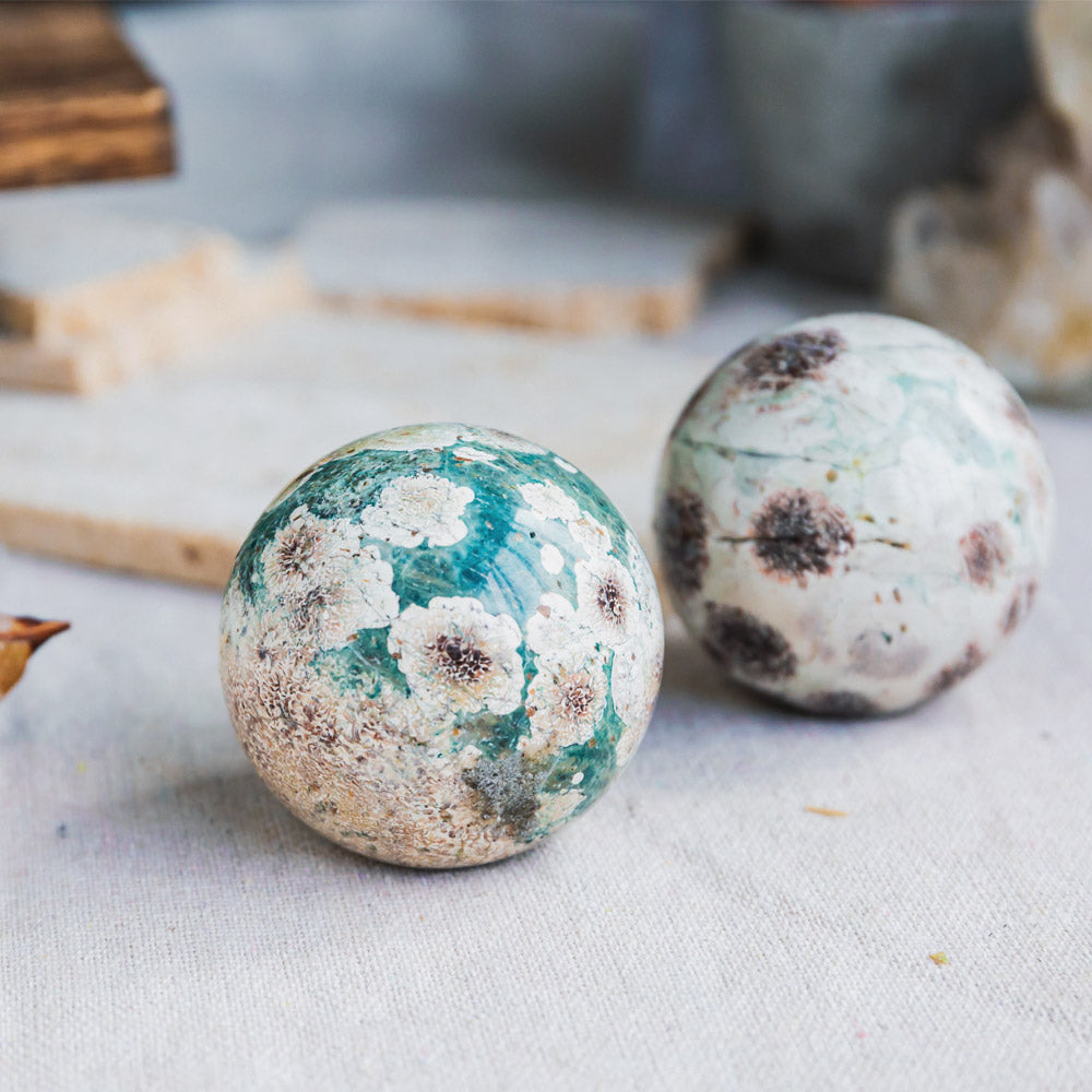 Reikistal Russia Flower Agate Sphere