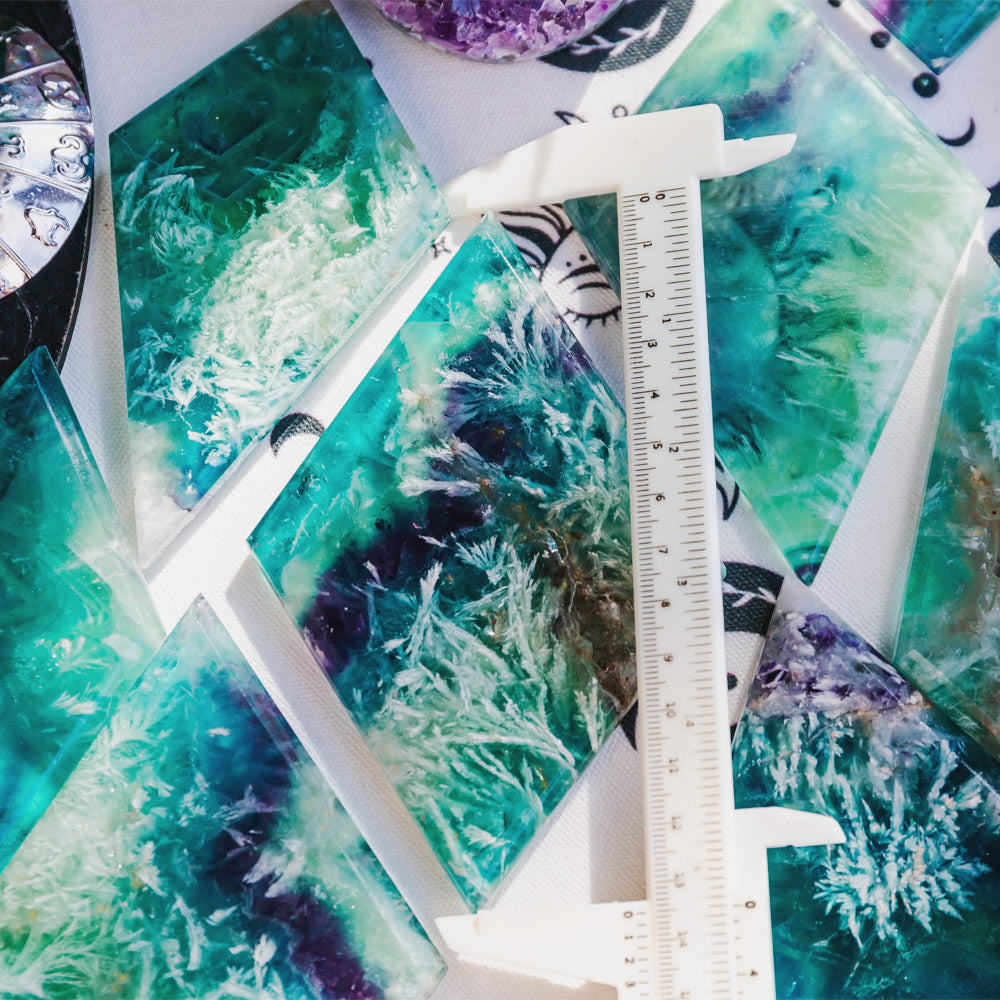 Reikistal Snowflake Fluorite Rhombus Slice