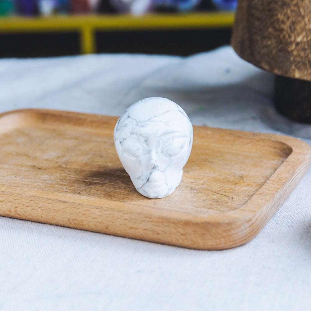 Reikistal 1.5'' Howlite Alien Skull