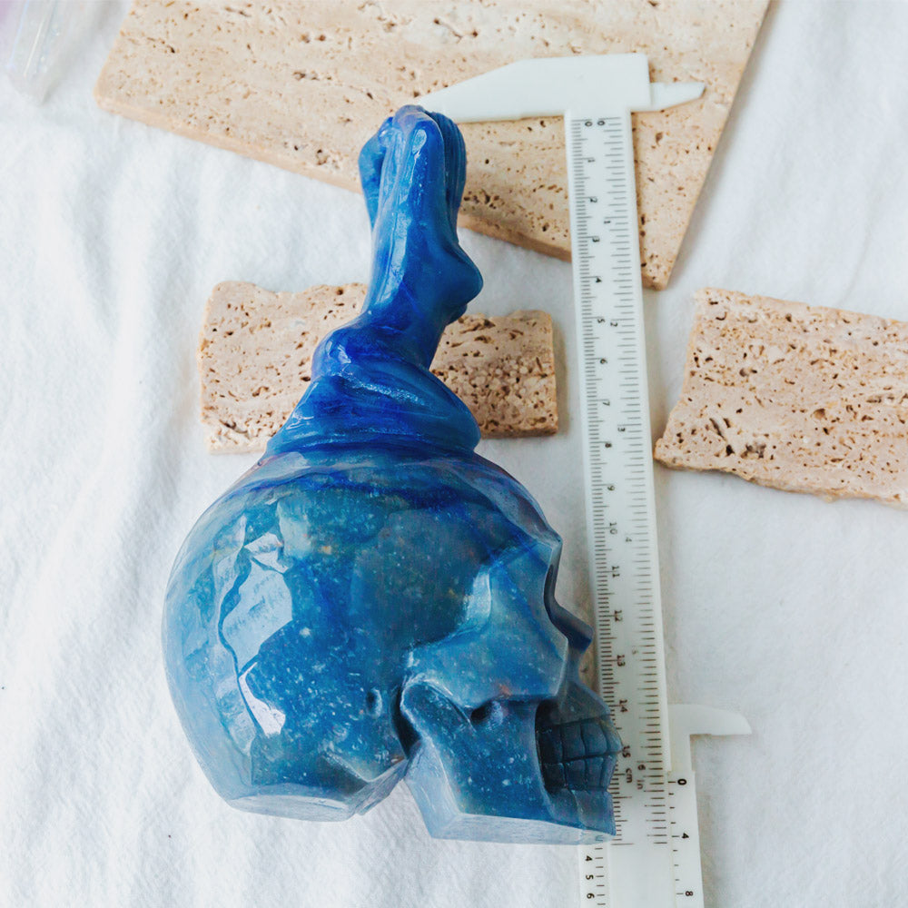 Reikistal Blue Aventurine Skull With Woman