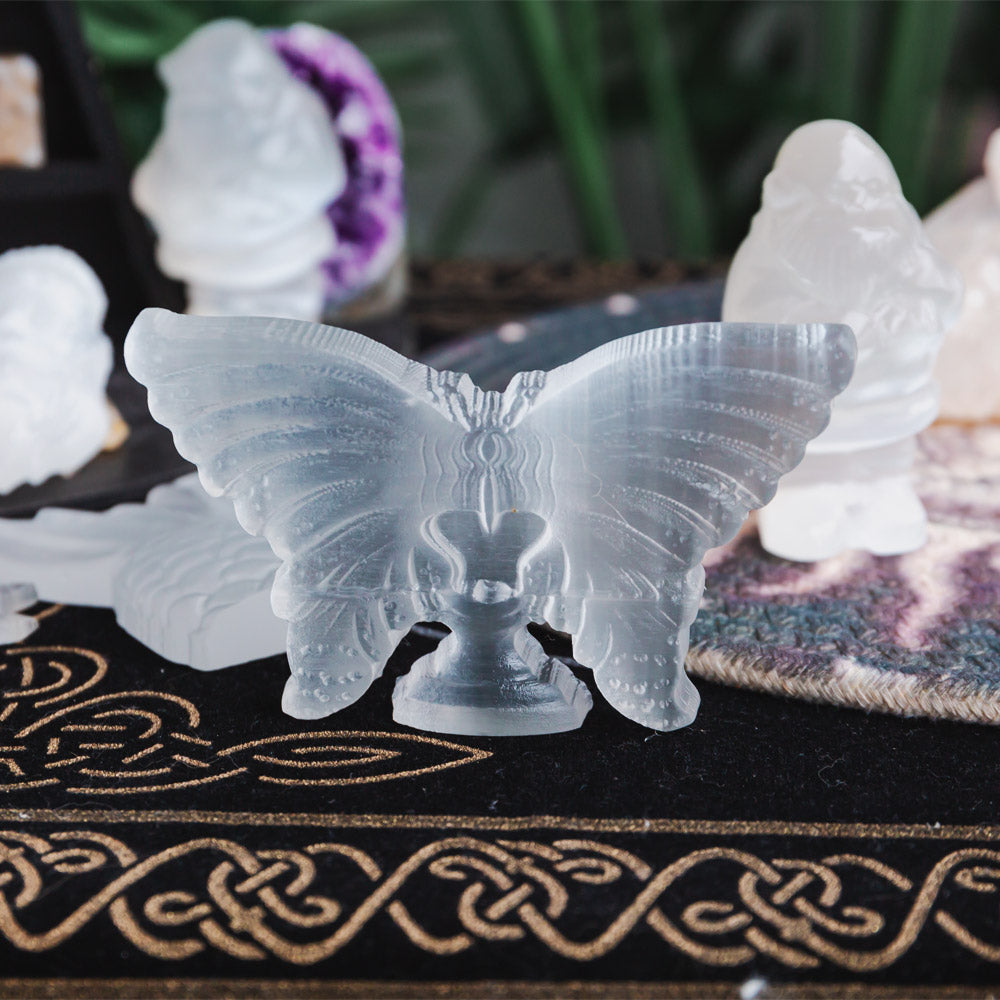 Reikistal Selenite Carving