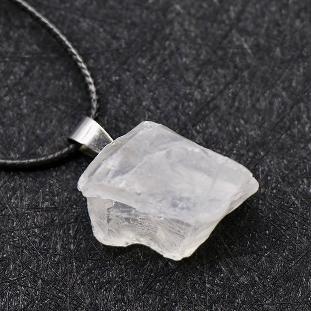 Reikicrystal Irregular Crystal Stone Wire-Wrapped Pendant Necklace