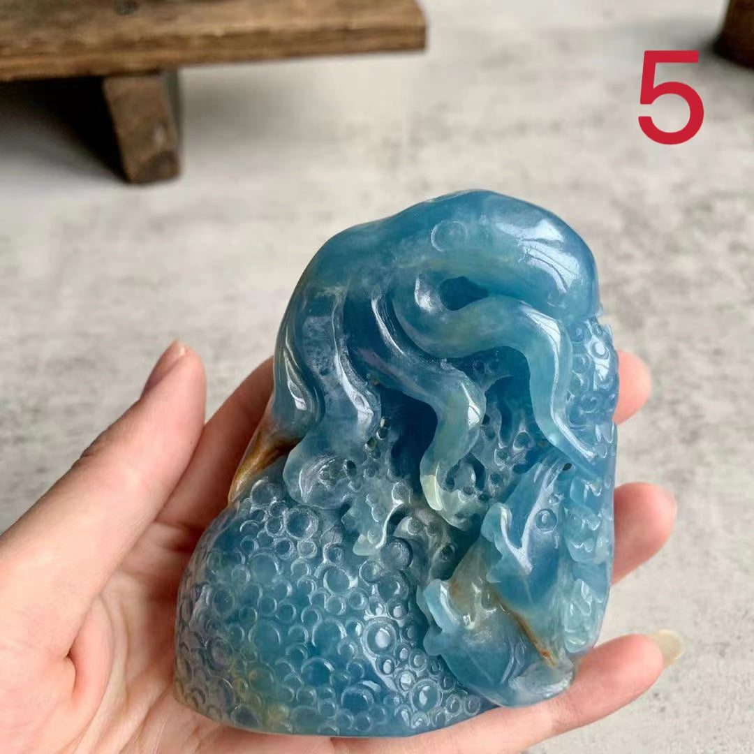 【Weekly Flash Deals】Blue Onyx Carving