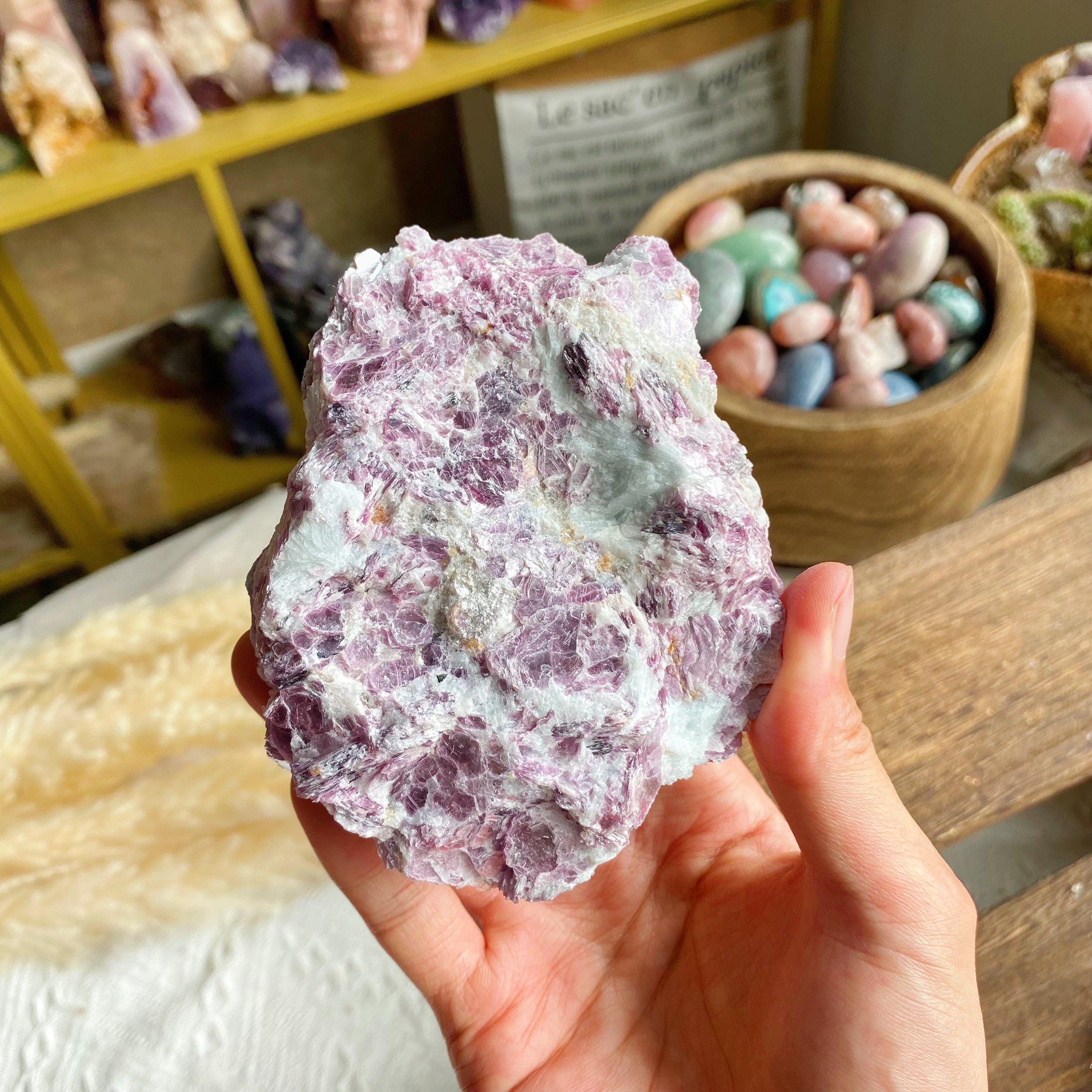 【Weekly Flash Deals】Purple Mica Specimen