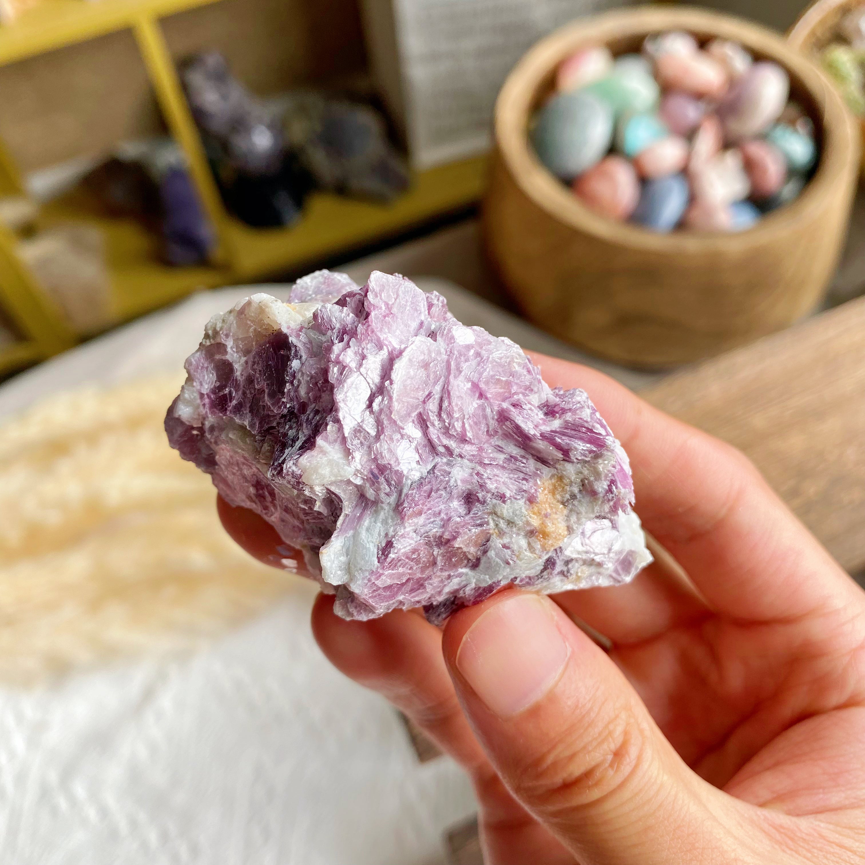 【Weekly Flash Deals】Purple Mica Specimen