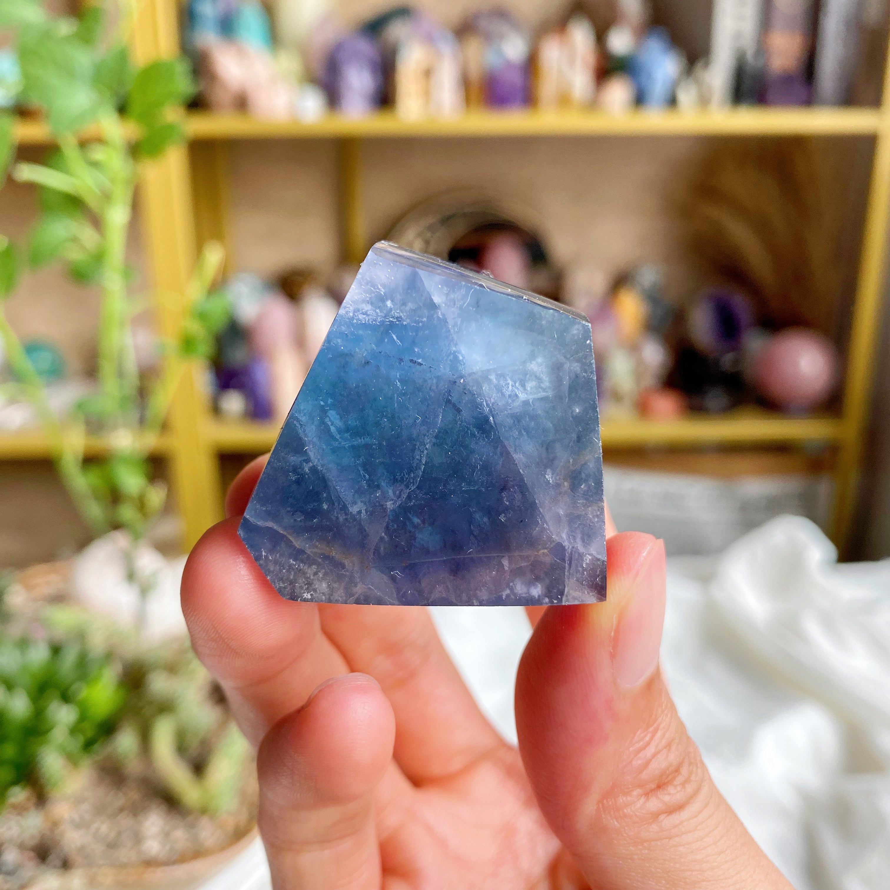 【Weekly Flash Deals】Blue Fluorite Free Form