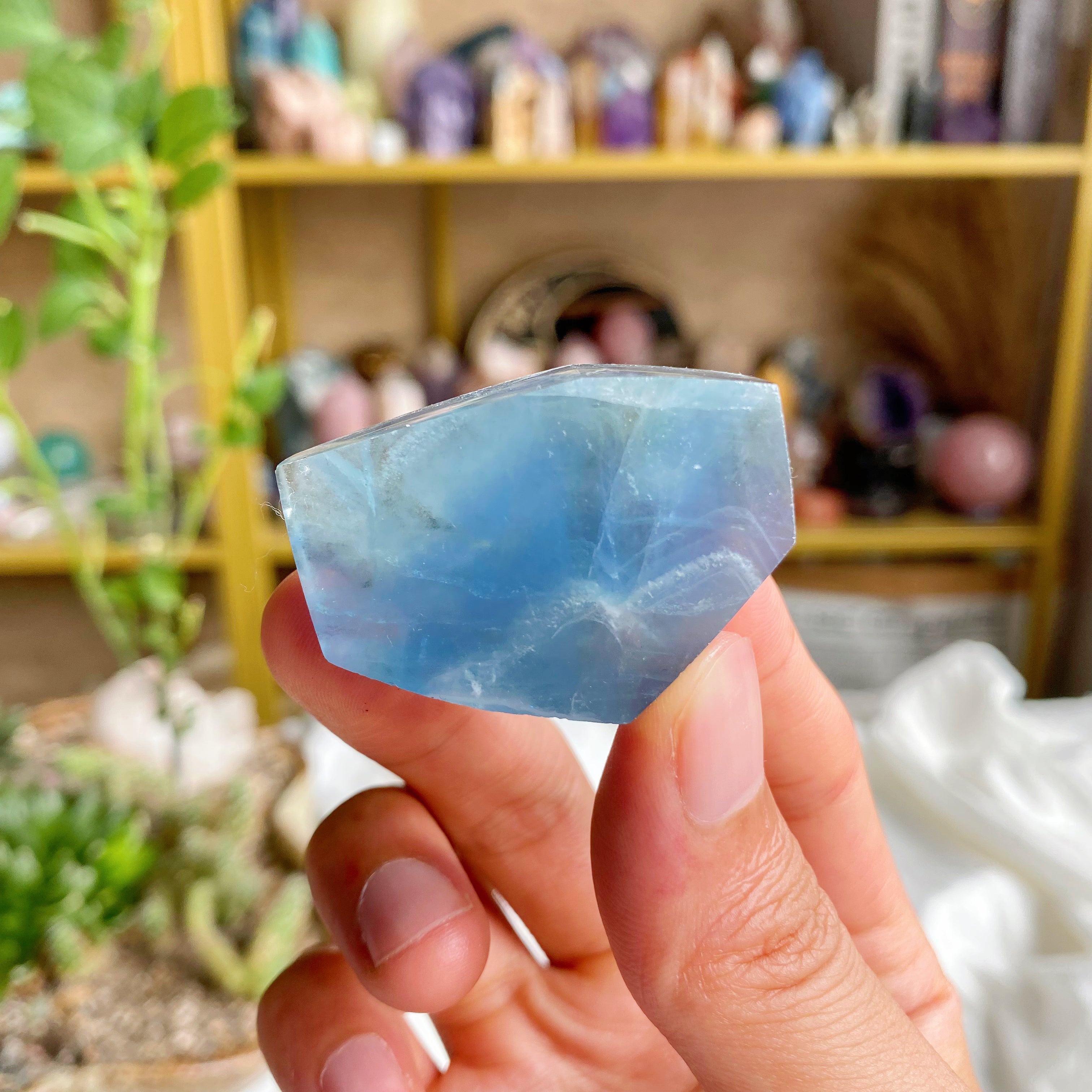 【Weekly Flash Deals】Blue Fluorite Free Form