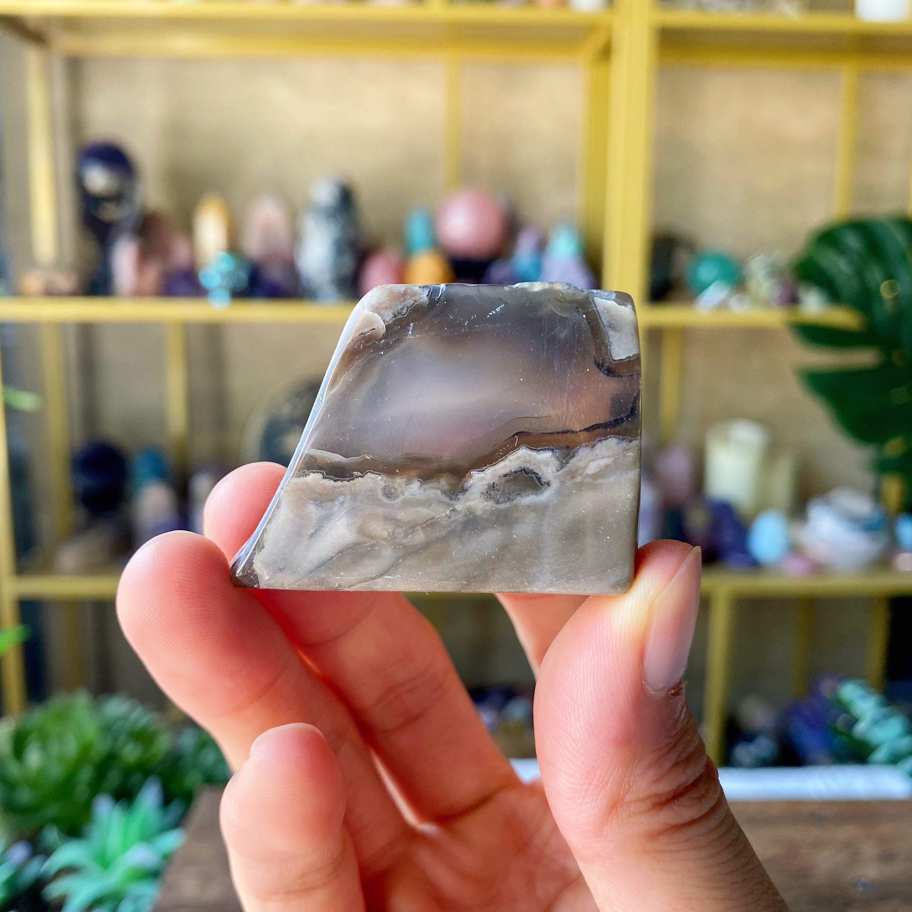 【Weekly Flash Deals】Volcanic Stone Free Form