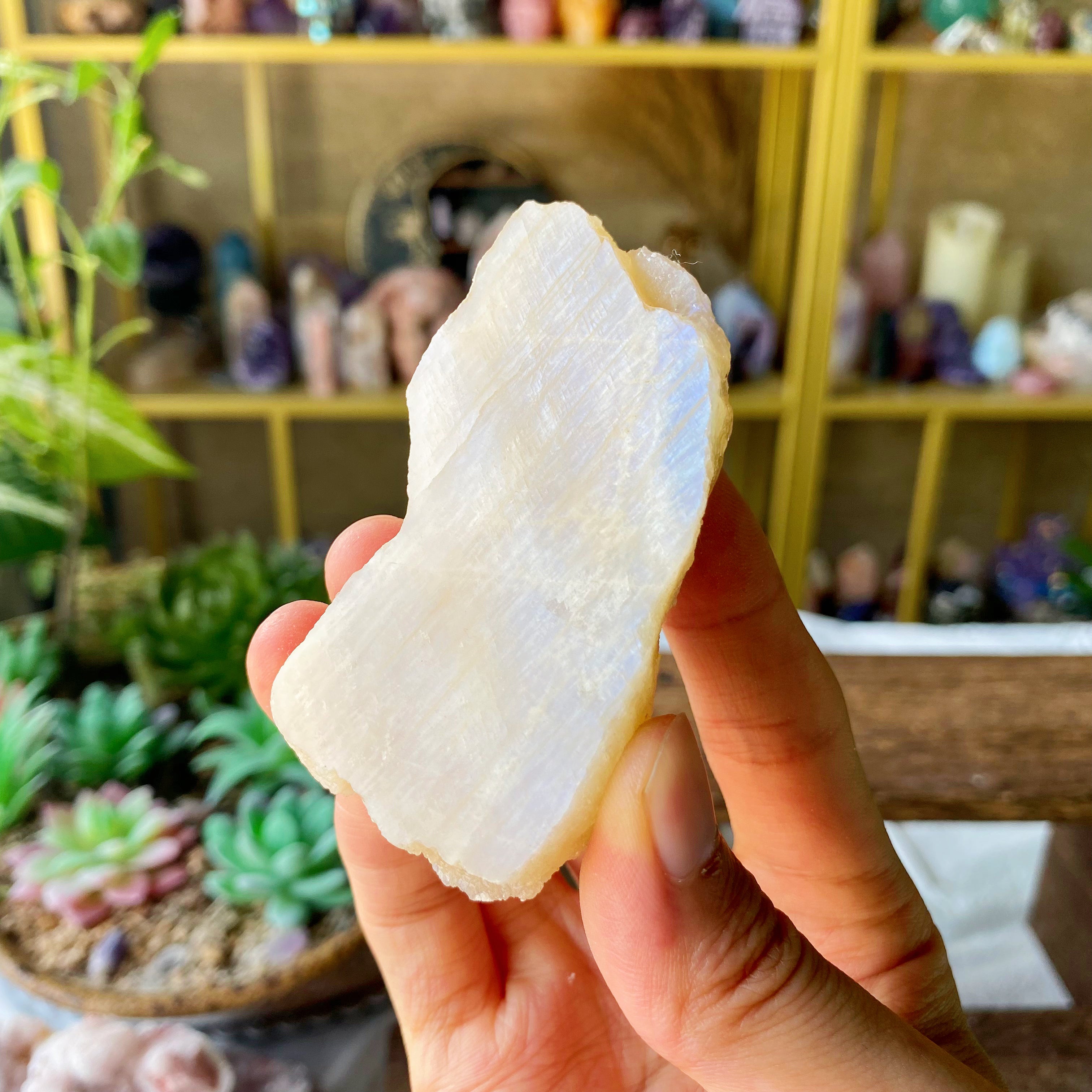 【Weekly Flash Deals】Moonstone Slice