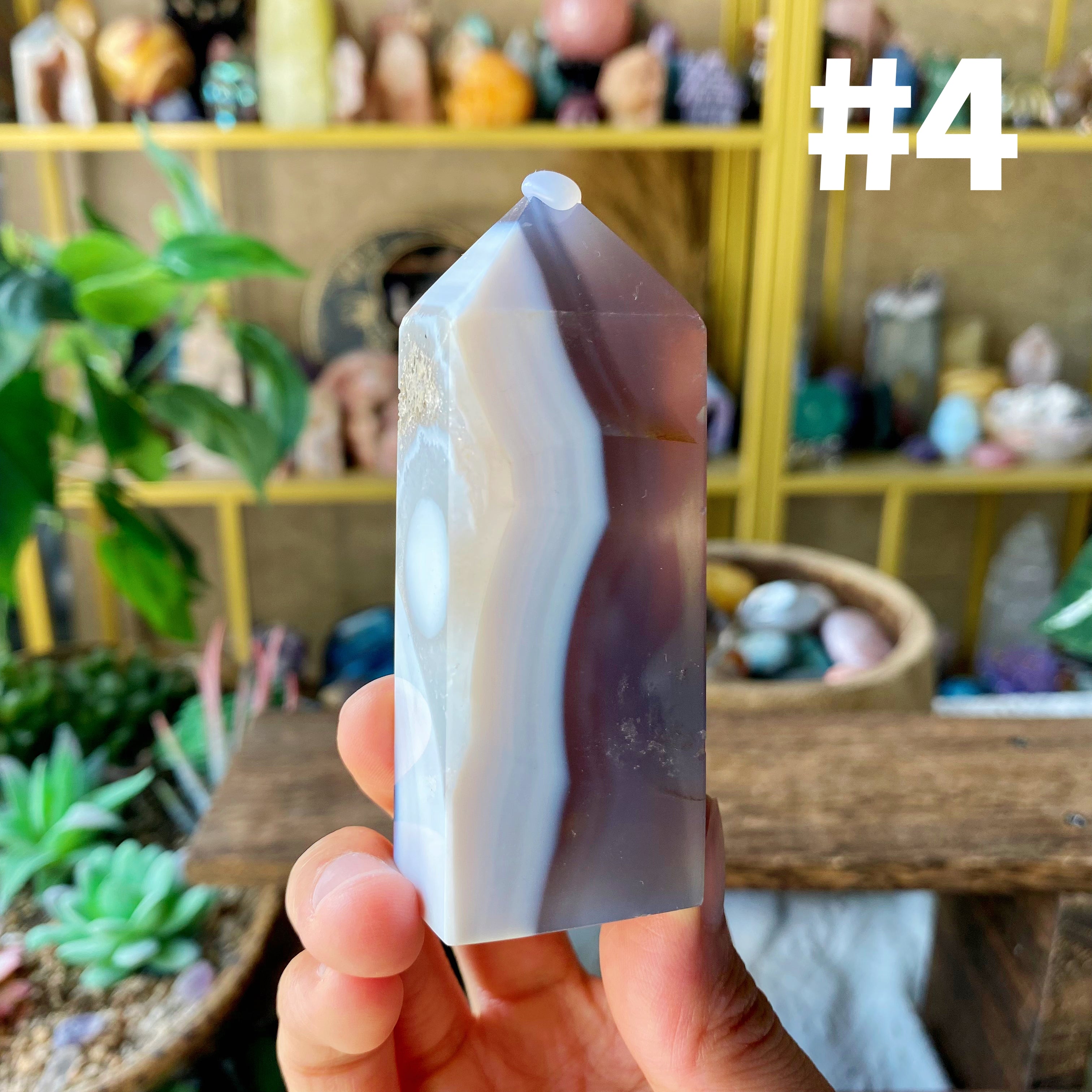 【Weekly Flash Deals】Agate With Quartz Point