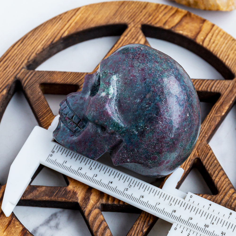 Reikistal Ruby in Kyanite Skull