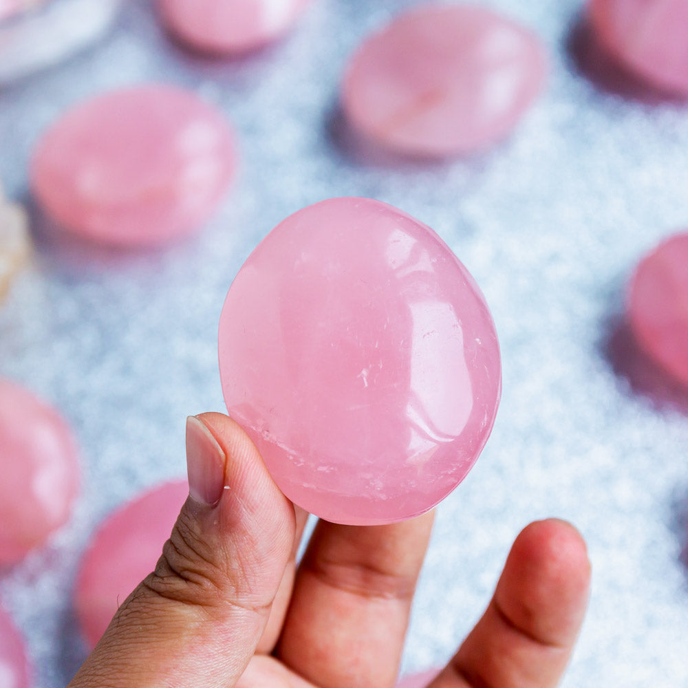 Reikistal Rose Quartz Palm Stone