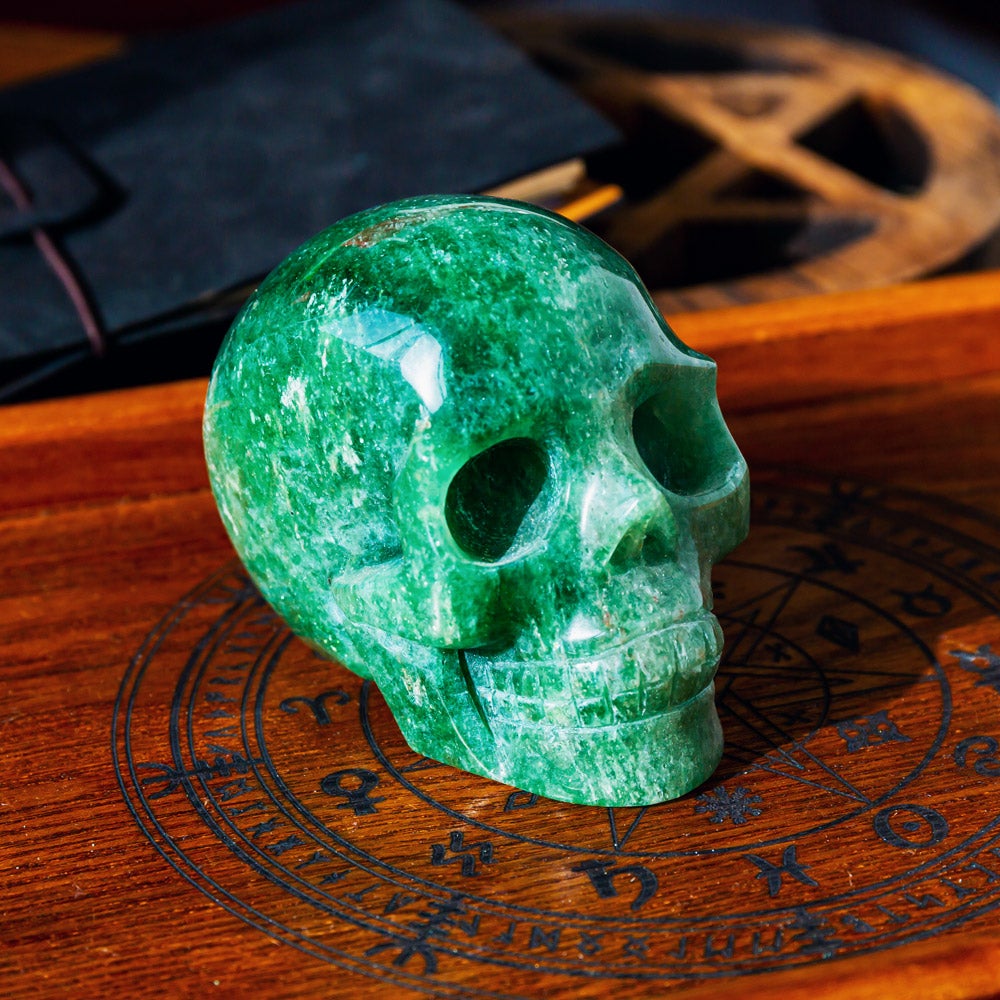 Reikistal Green Strawberry Quartz Skull