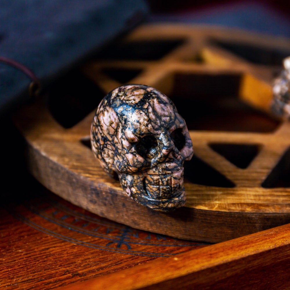 Reikistal 2" Rhodonite Skull
