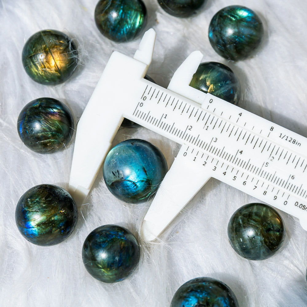 Reikistal Labradorite Ball