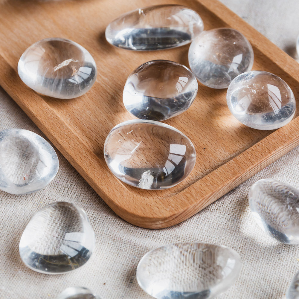 Reikistal Clear Quartz Palm Stone