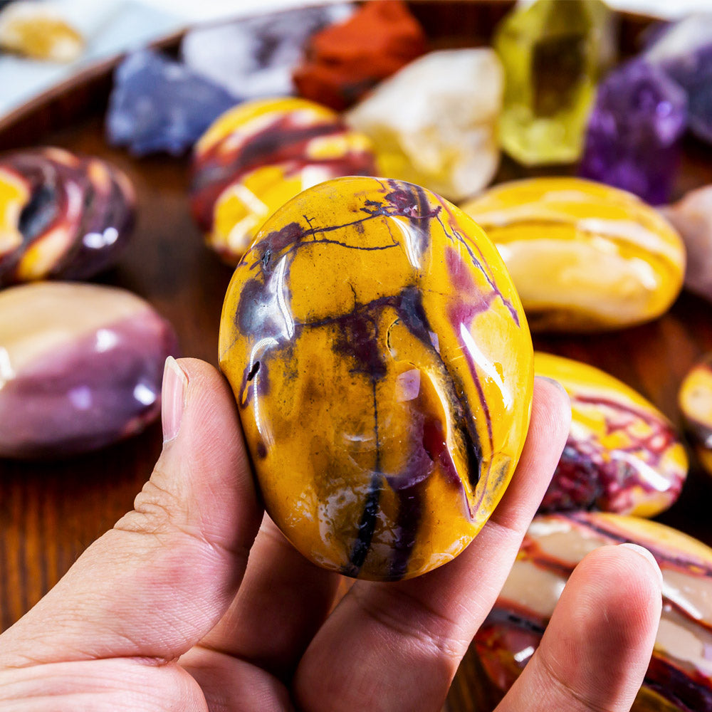 Reikistal Mookaite Palm Stone