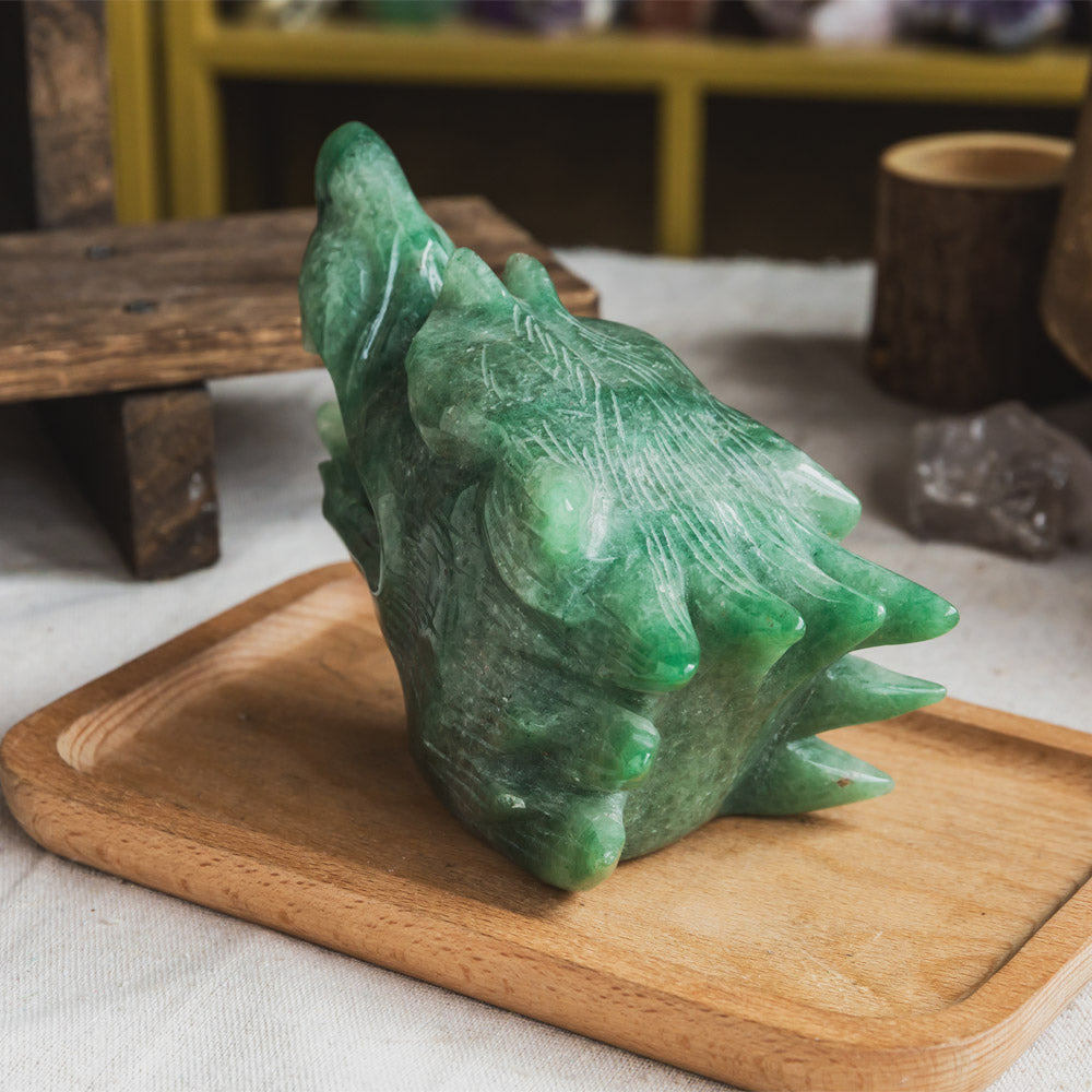 Reikistal Green Strawberry Quartz Wolf Head