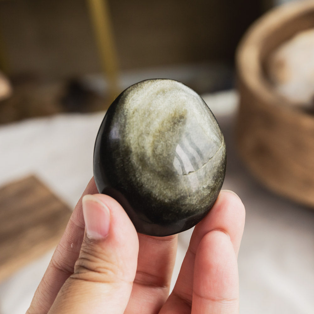 Reikistal Golden Sheen Obsidian Palm Stone