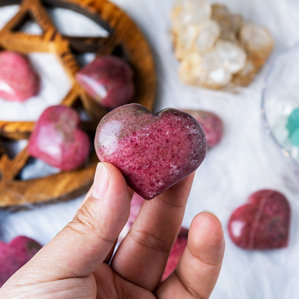 Reikistal Rhodonite Heart