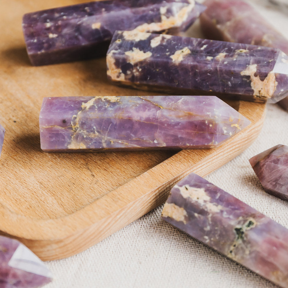 Reikistal Lavender Rose Quartz Point